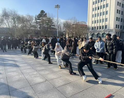 凝心聚力展风采 师生同心谱华章——食品药品系师生拔河比赛圆满落幕